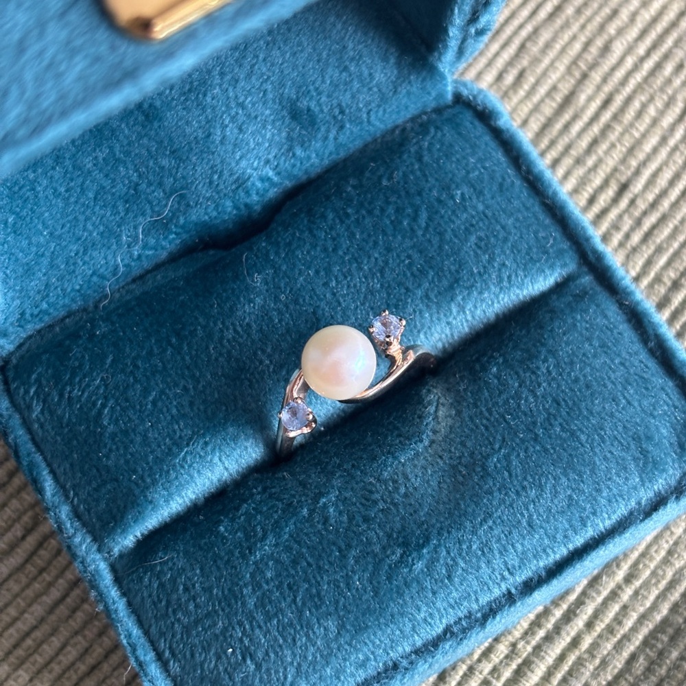 10K gold ring sold on Facebook marketplace